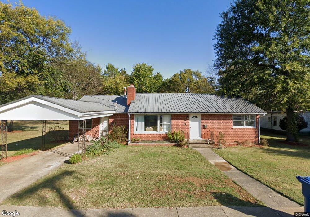 203 E 10th St, Benton, KY 42025 - photo 1