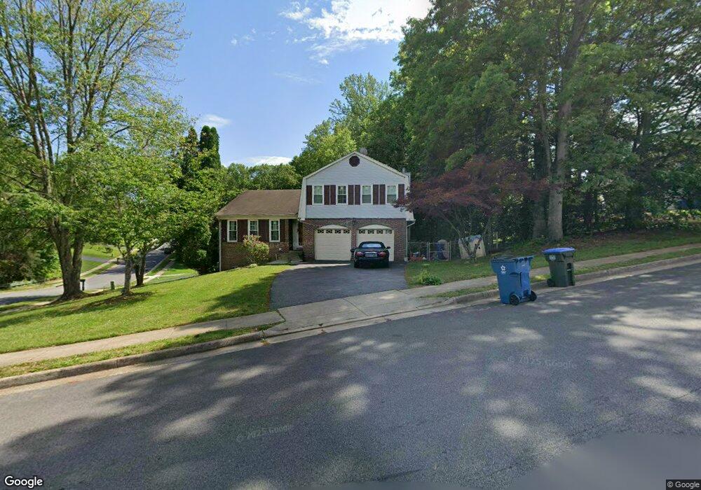 7706 Tower Woods Dr, Springfield, VA 22153 - photo 1