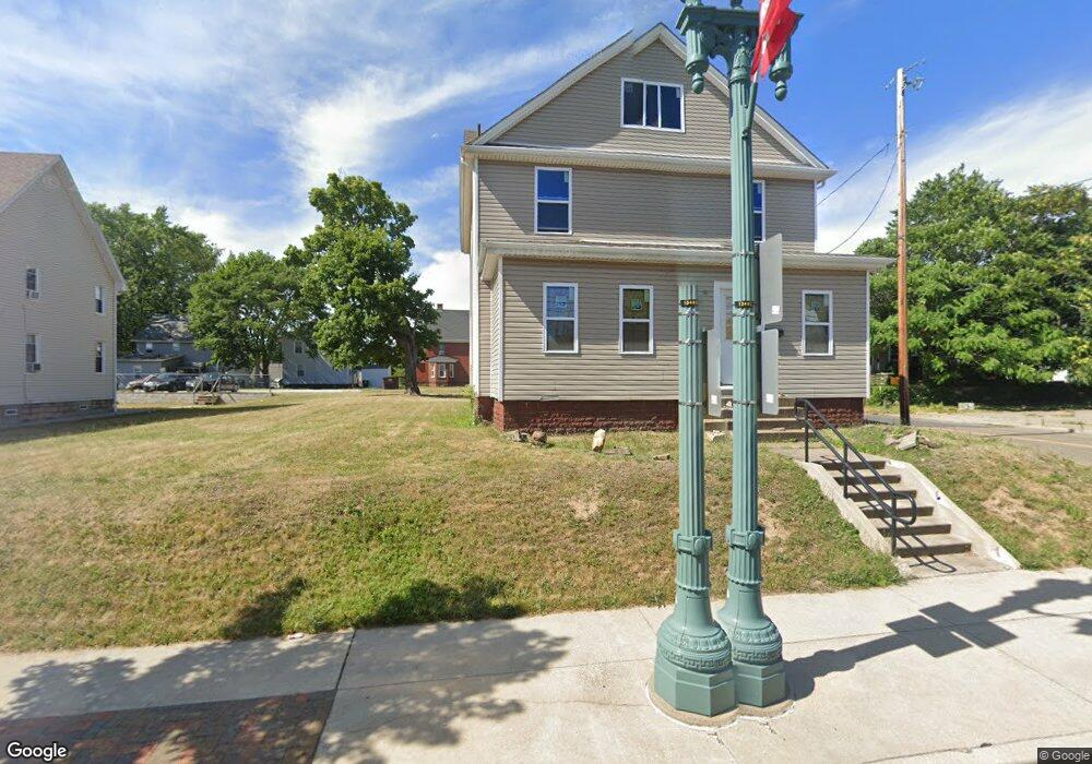 817 12th St NE, Canton, OH 44704 - photo 1