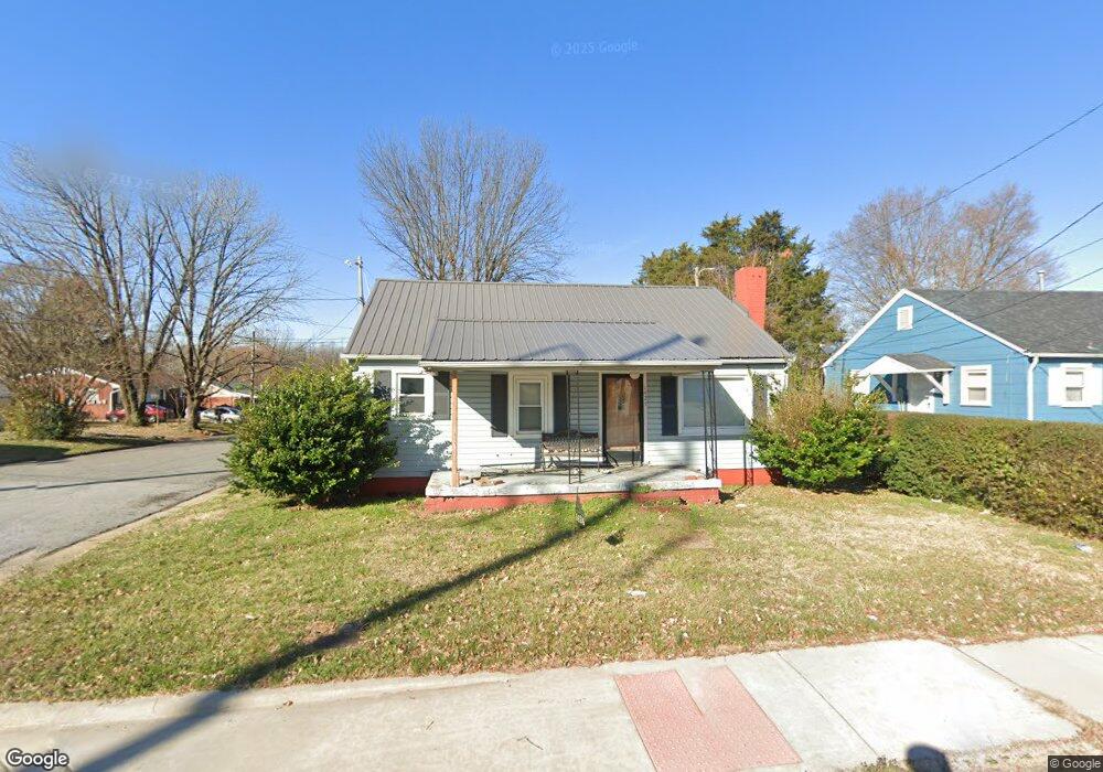 1424 Brentwood St, High Point, NC 27260 - photo 1