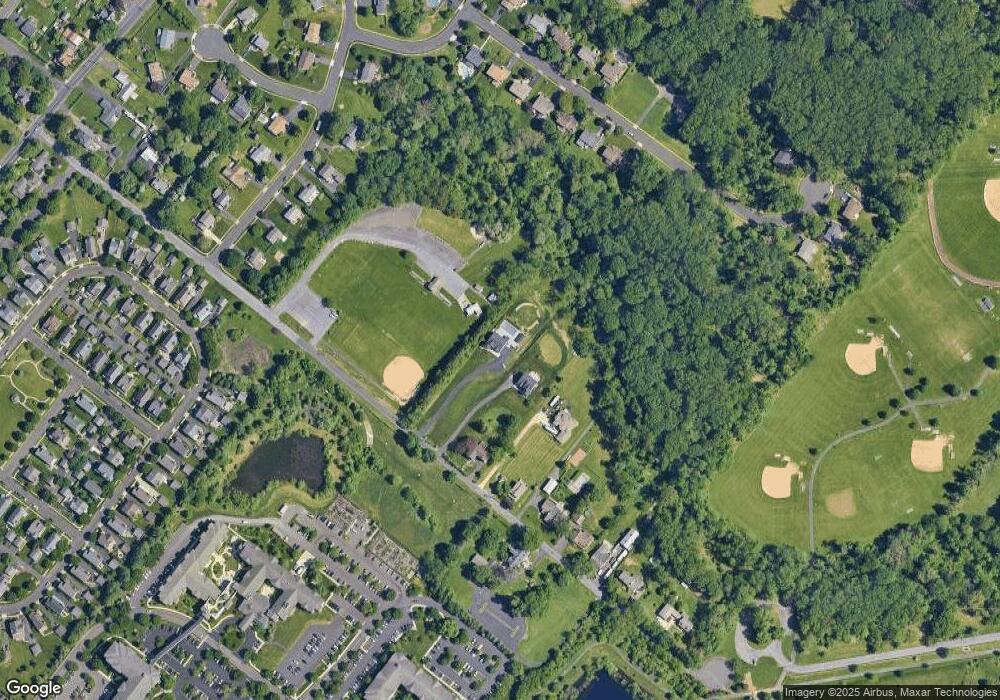 147 Kirk Rd, Warminster, PA 18974 - photo 1