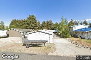 35 Paoha Dr, Lee Vining, CA 93541