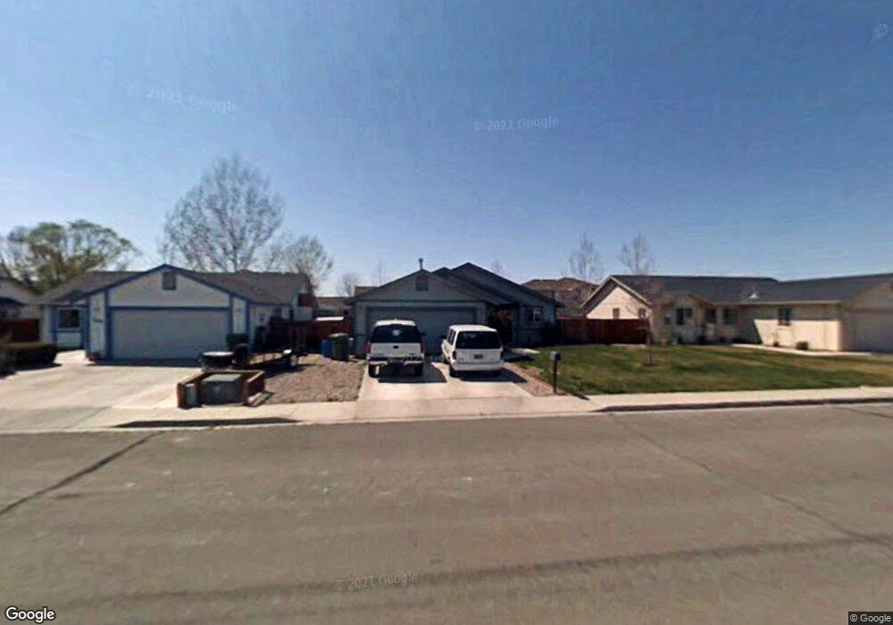 721 N Taylor St, Fallon, NV 89406 - photo 1