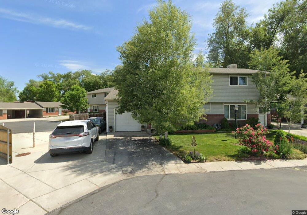 267 E 8375 S unit 14A, Sandy, UT 84070 - photo 1