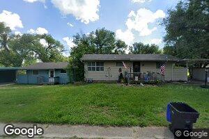 2017 SW 71st St, Topeka, KS 66619