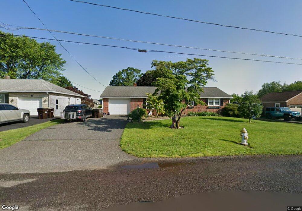 307 E 6th St, East Greenville, PA 18041 - photo 1