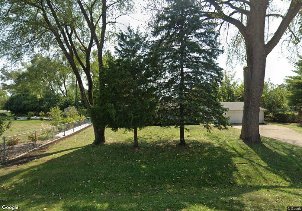 3413 Grove Ave, Gurnee, IL 60031 - photo 1