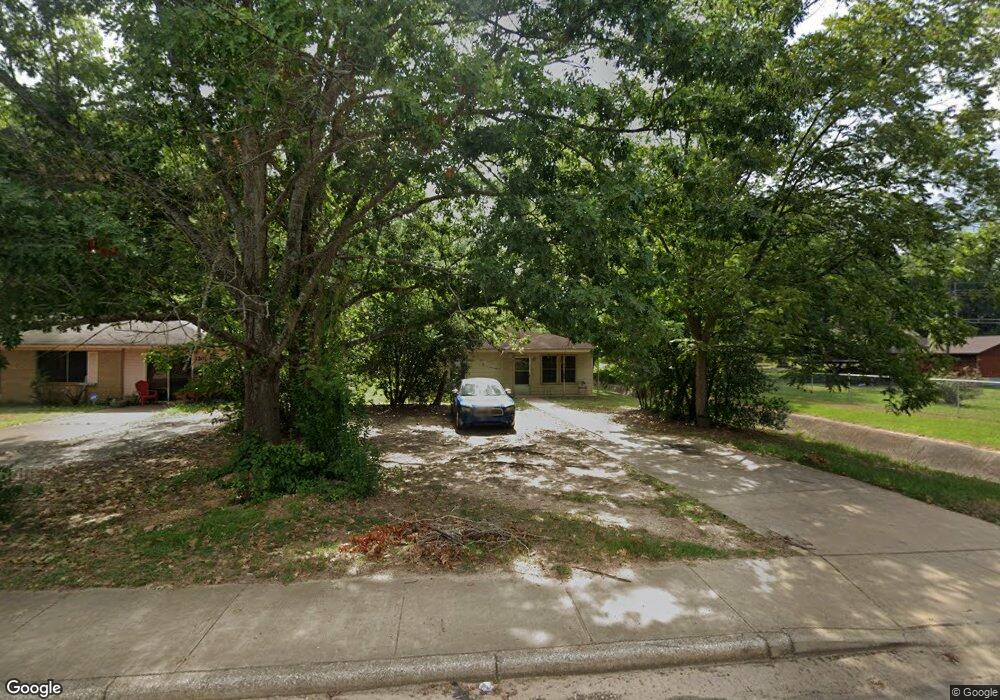 1207 S Shawnee St, Nacogdoches, TX 75961 - photo 1