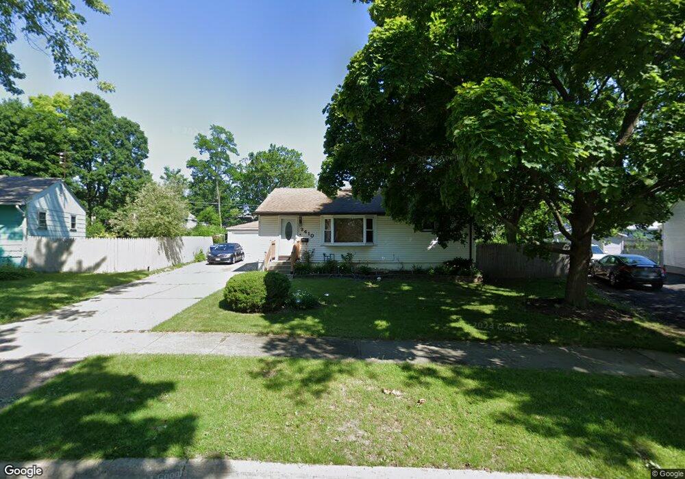 2410 Choctaw Rd, Waukegan, IL 60087 - photo 1