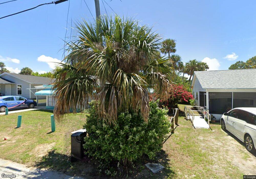 2626 NE Hickory Ave, Jensen Beach, FL 34957 - photo 1