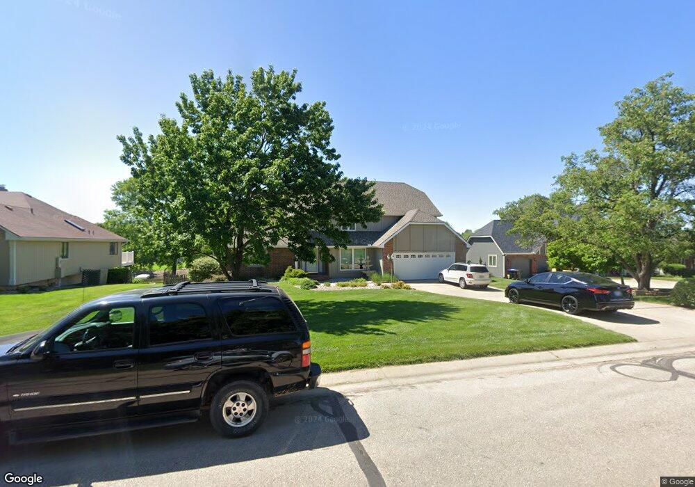 3637 SW Kings Forest Rd, Topeka, KS 66610 - photo 1