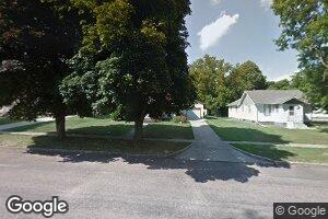 504 E Iowa Ave, George, IA 51237