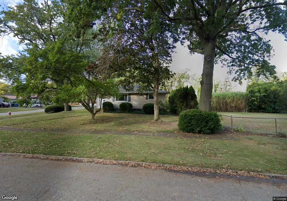 198 Erieview Blvd, Sheffield Lake, OH 44054 - photo 1