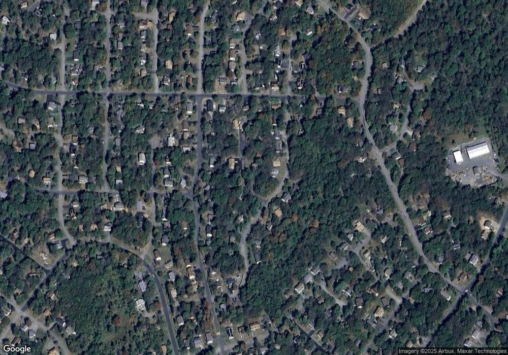 7213 Crescent Ln, Tobyhanna, PA 18466 - photo 1