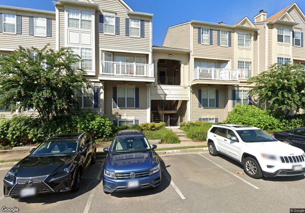 9288-D Cardinal Forest Ln, Lorton, VA 22079 - photo 1