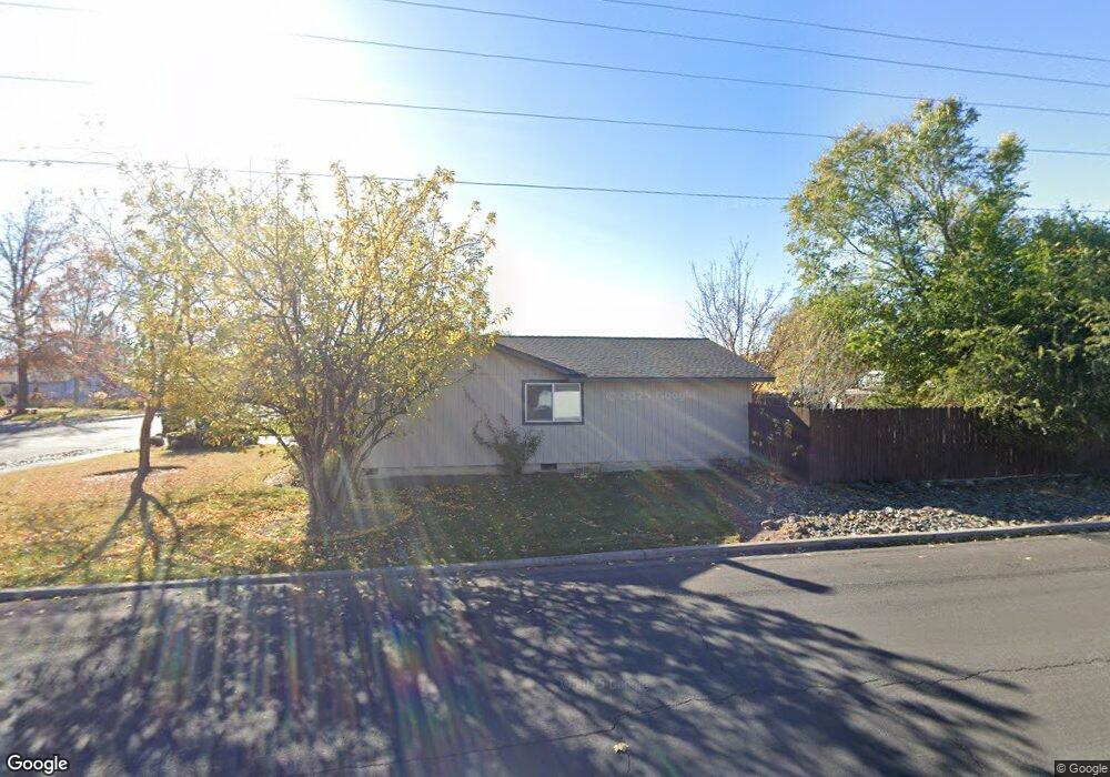 2309 SW 30th St, Redmond, OR 97756 - photo 1