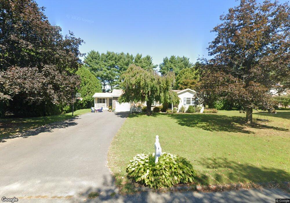 14 Hadley Place, Hadley, MA 01035 - photo 1