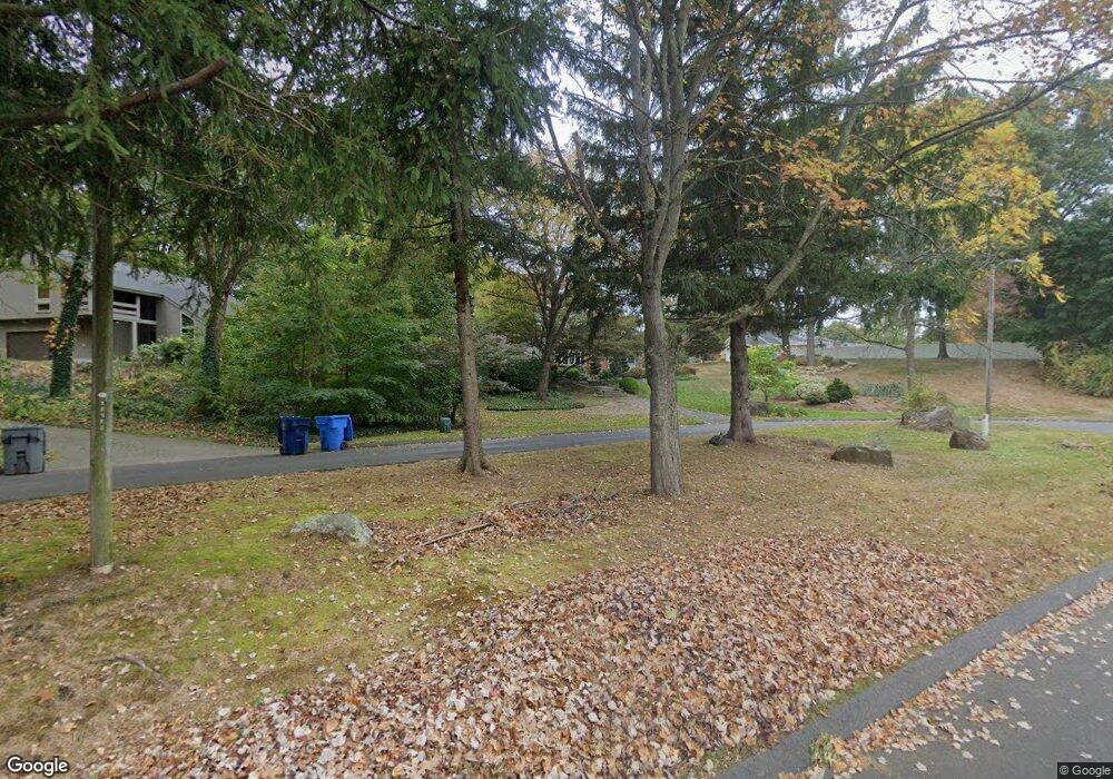 8 Rosanne Ln, Plainville, CT 06062 - photo 1