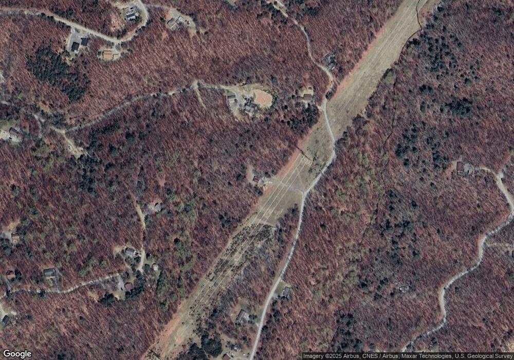 929 Plum Tree Ln, Berkeley Springs, WV 25411 - photo 1