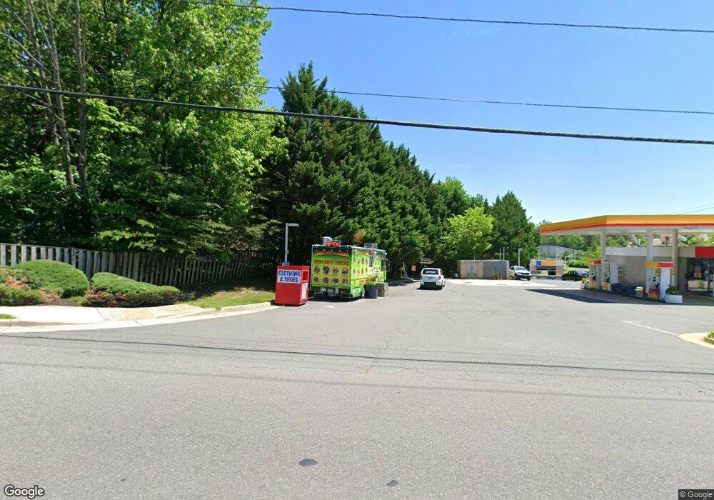 16921 Jefferson Davis Hwy, Dumfries, VA 22026 - photo 1