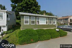 146 Sakonnet Dr, Portsmouth, RI 02871