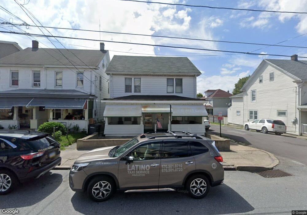 678 N Locust St, Hazleton, PA 18201 - photo 1