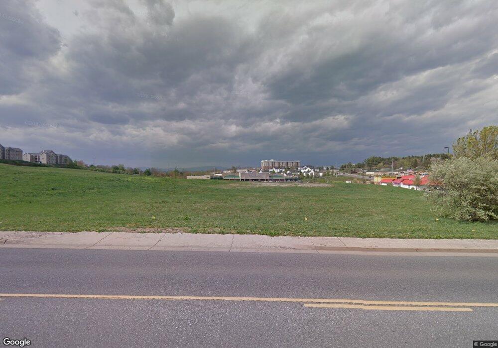 1051 Peach Grove Ave, Harrisonburg, VA 22801 - photo 1