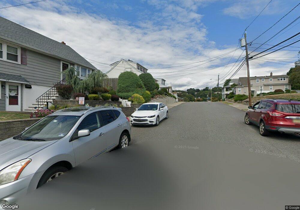 35 Tracy Ave, Totowa, NJ 07512 - photo 1