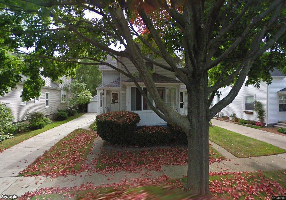 65 Muir Rd, Grosse Pointe Farms, MI 48236 - photo 1