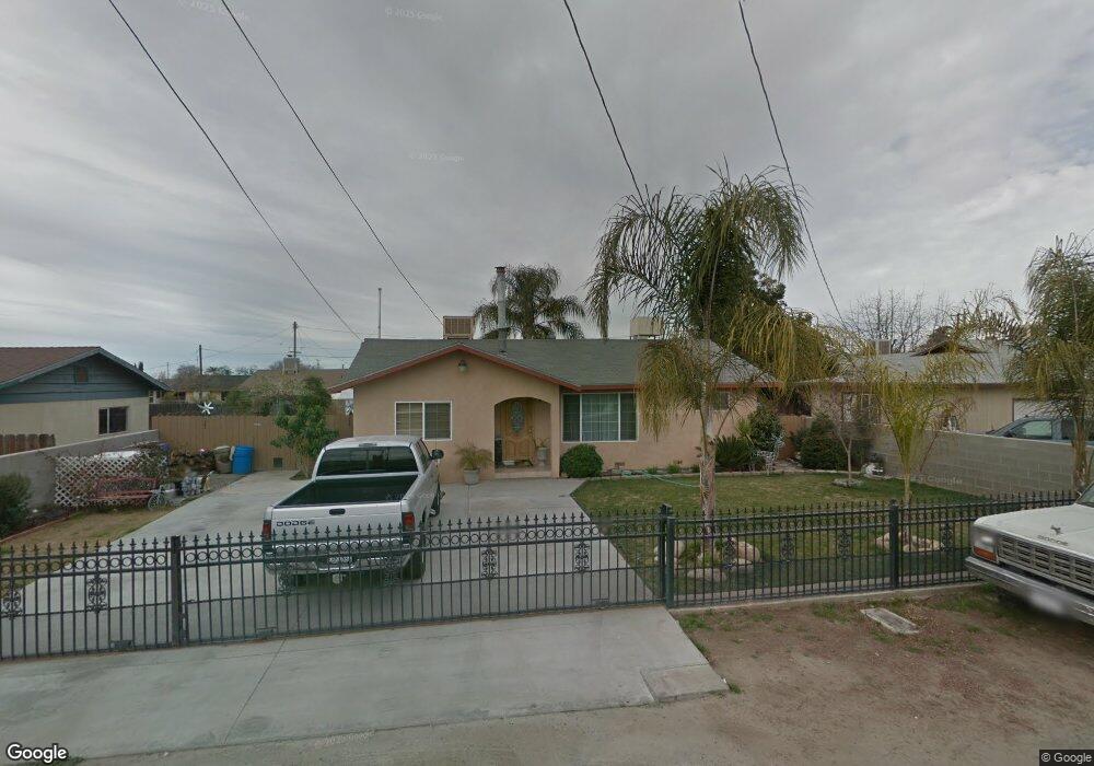 544 S Villa St, Porterville, CA 93257 - photo 1