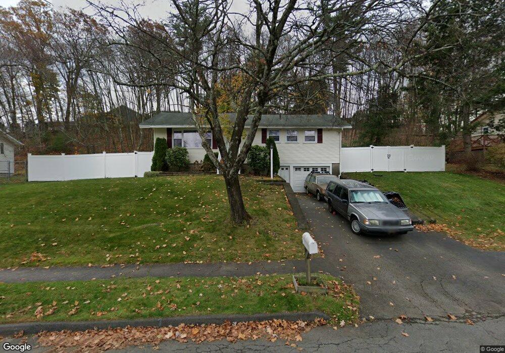 106 Fort Meadow Dr, Hudson, MA 01749 - photo 1