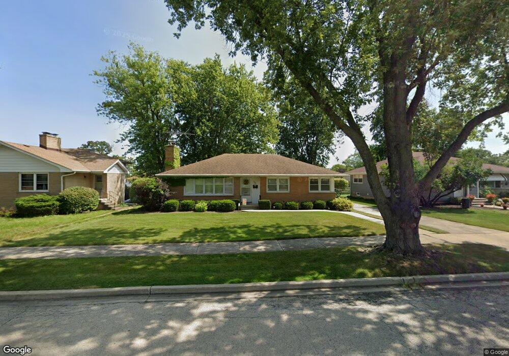 533 Flossmoor Ave, Waukegan, IL 60085 - photo 1