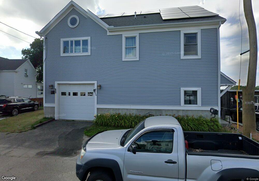 226 Market St, Warren, RI 02885 - photo 1