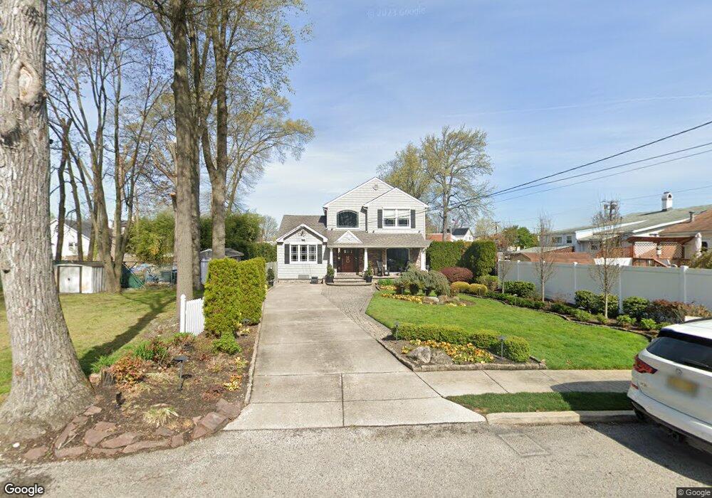 111 E Gradwell Ave, Maple Shade, NJ 08052 - photo 1