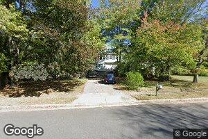 2 Devon Dr, Manalapan, NJ 07726