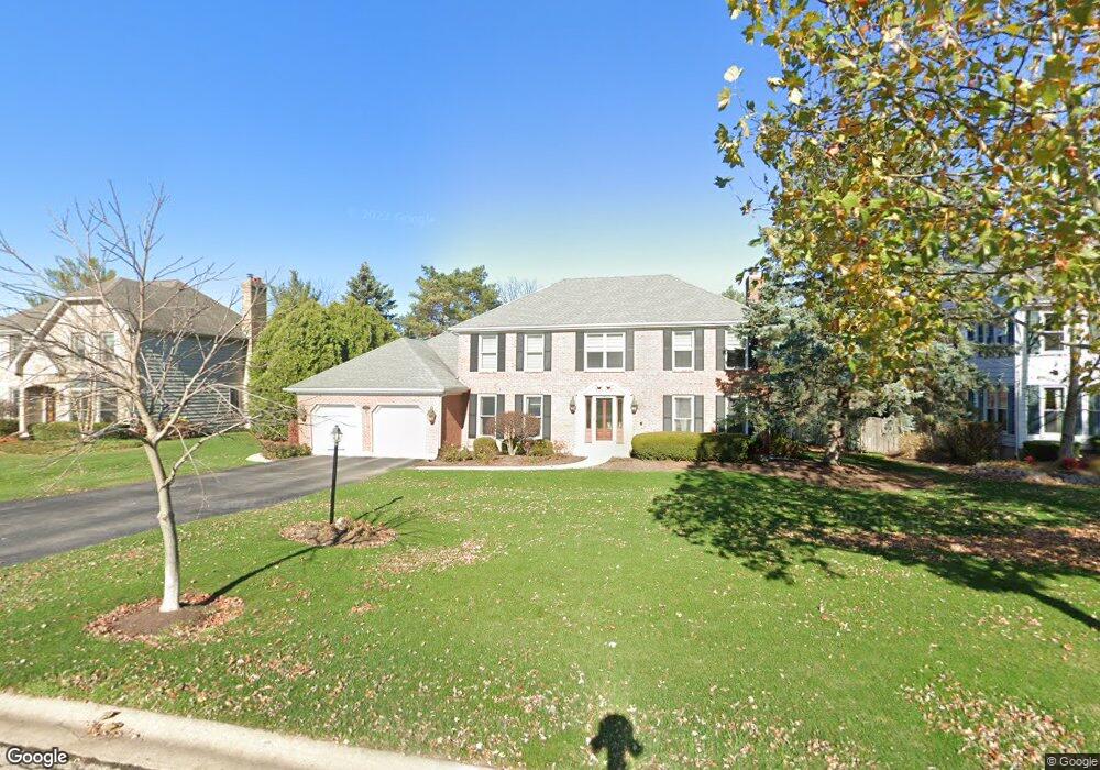 720 Braewood Dr, Algonquin, IL 60102 - photo 1