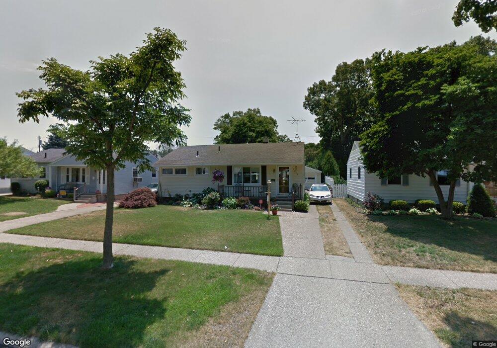 2641 Wyndale Rd, Toledo, OH 43613 - photo 1