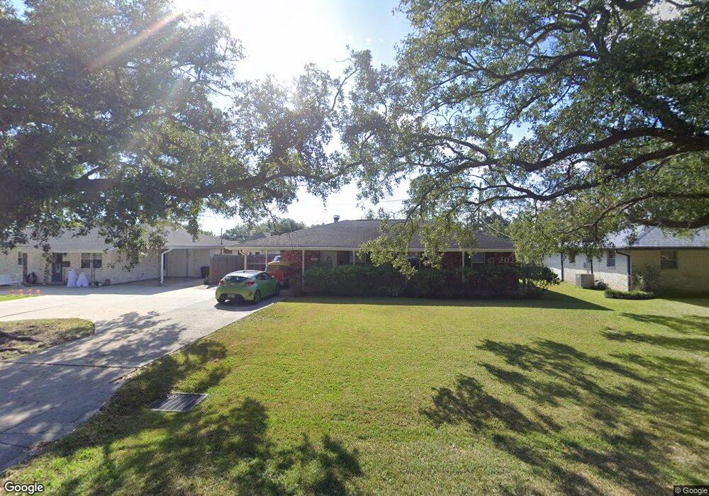 810 Funderburk Ave, Houma, LA 70364 - photo 1