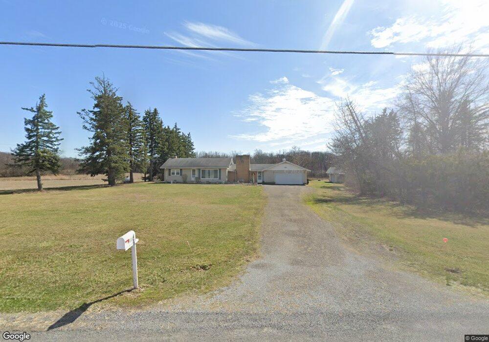 4444 Sugar Creek Rd, Lima, OH 45807 - photo 1