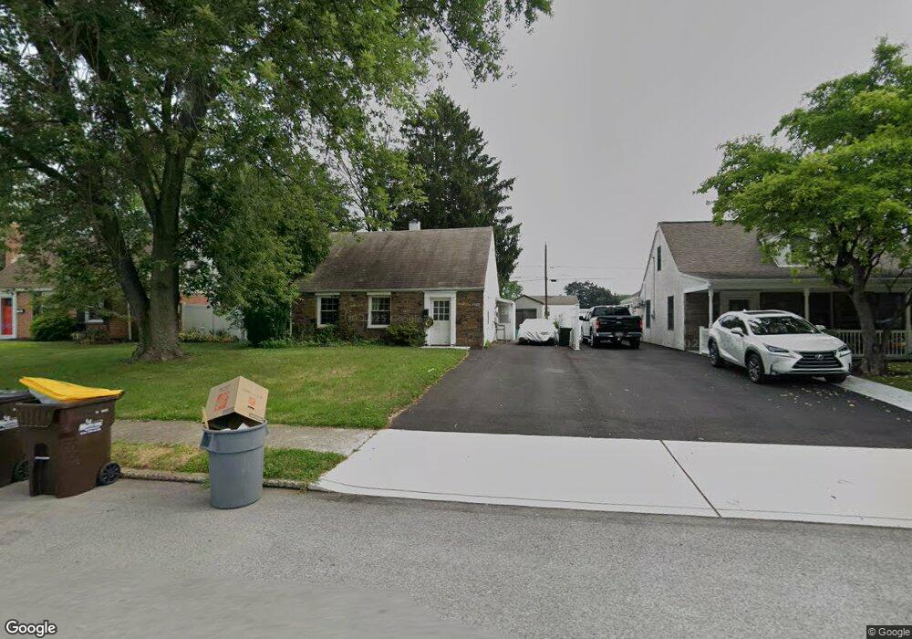 1985 Clearview Ave, Norristown, PA 19403 - photo 1