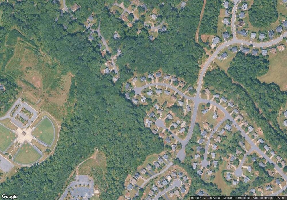 3715 Thomasson Crossing Dr, Triangle, VA 22172 - photo 1