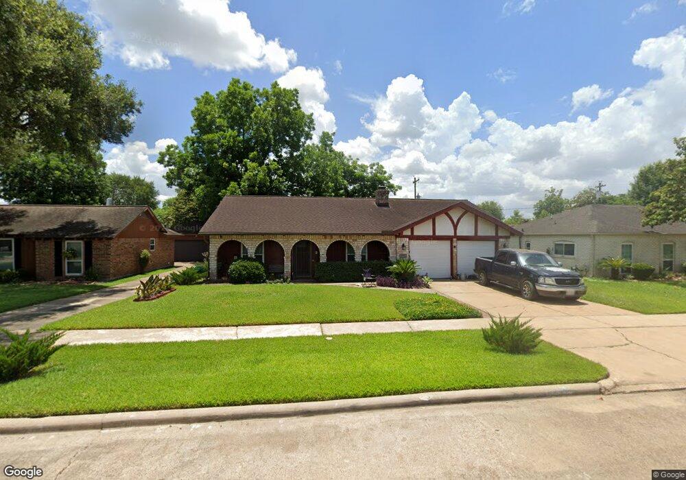 8210 Gulf Tree Ln, Houston, TX 77075 - photo 1