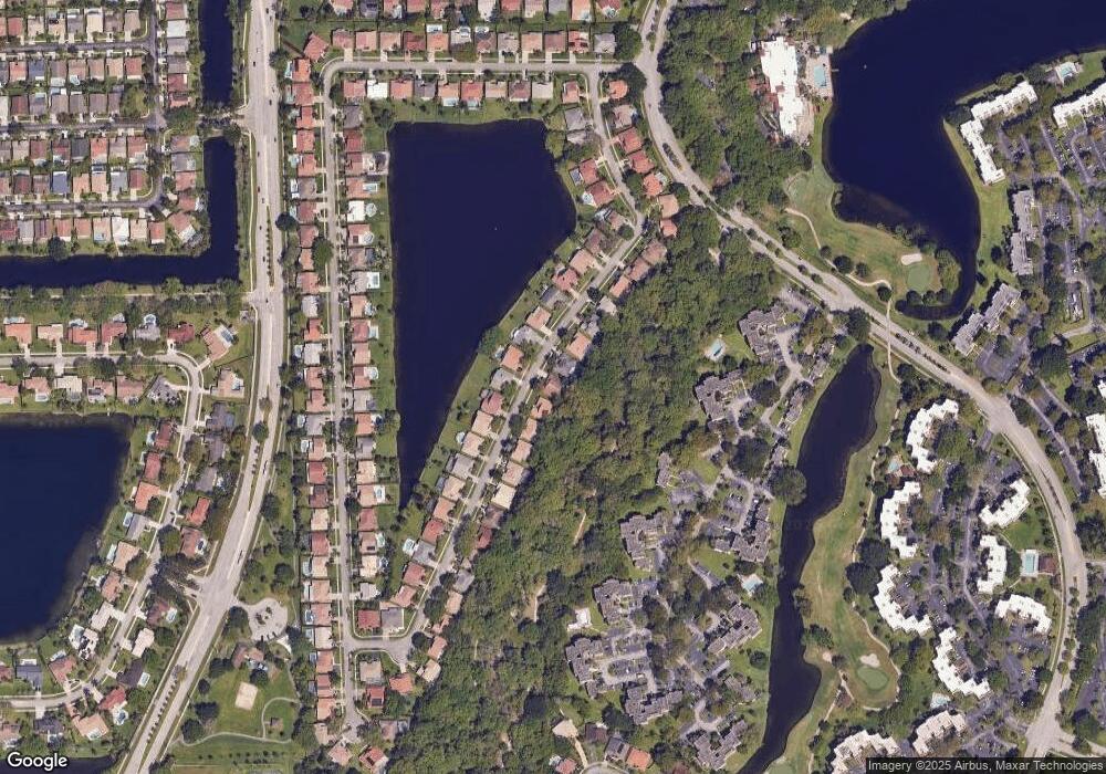 1730 E Oak Knoll Cir, Davie, FL 33324 - photo 1