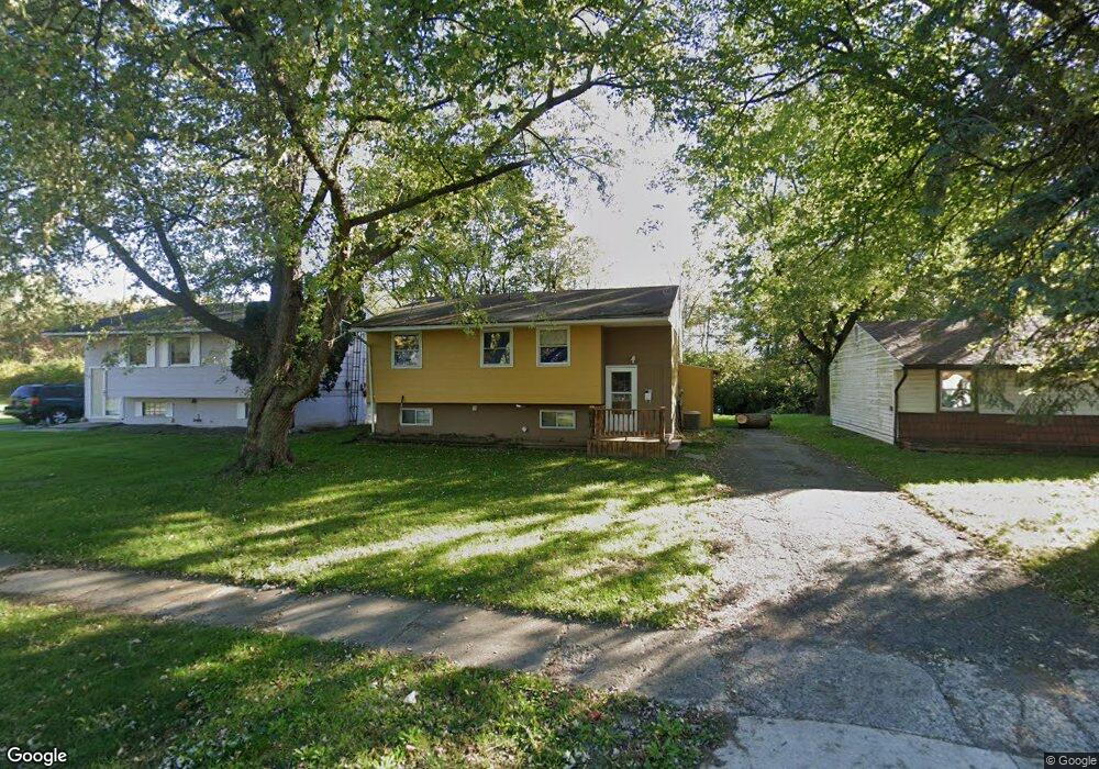 1137 Simons Ave, Lima, OH 45804 - photo 1