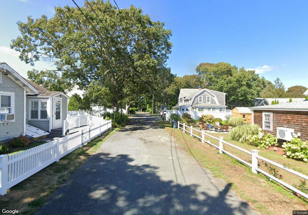 2 Essex Place unit 4, Harwich Port, MA 02646 - photo 1