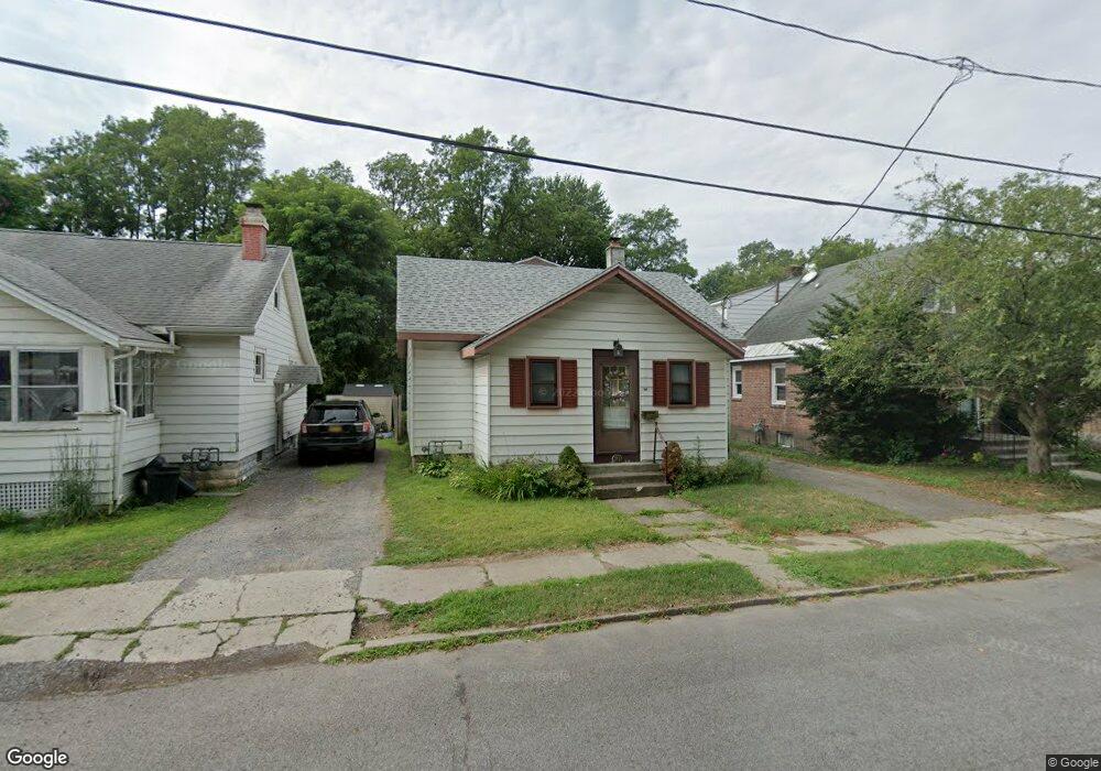 20 Pershing Dr, Schenectady, NY 12302 - photo 1