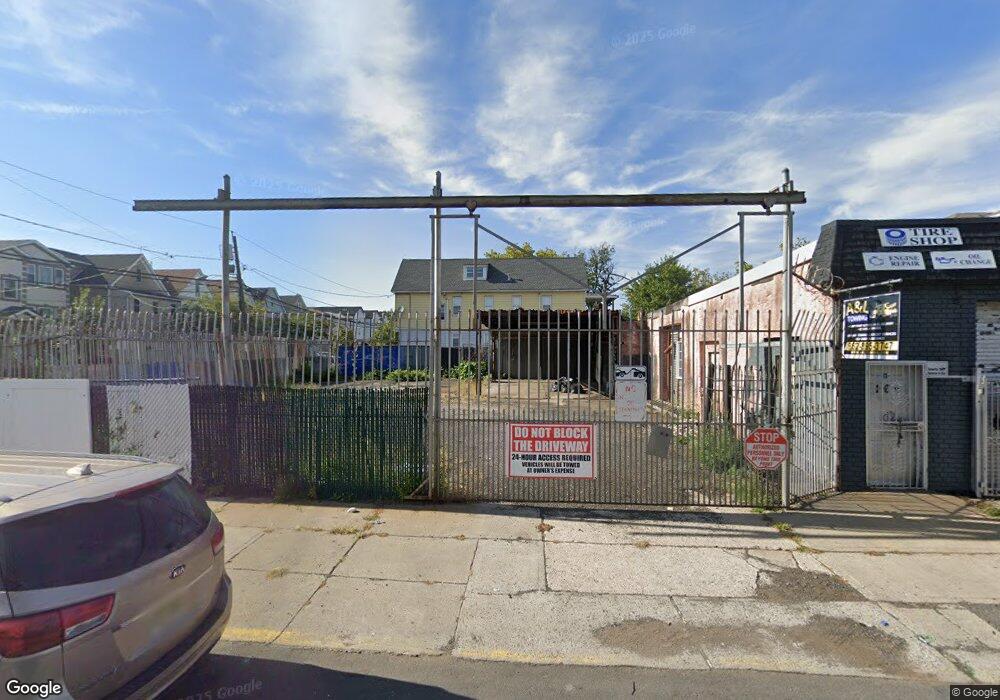 701 S Park St, Elizabeth, NJ 07201 - photo 1