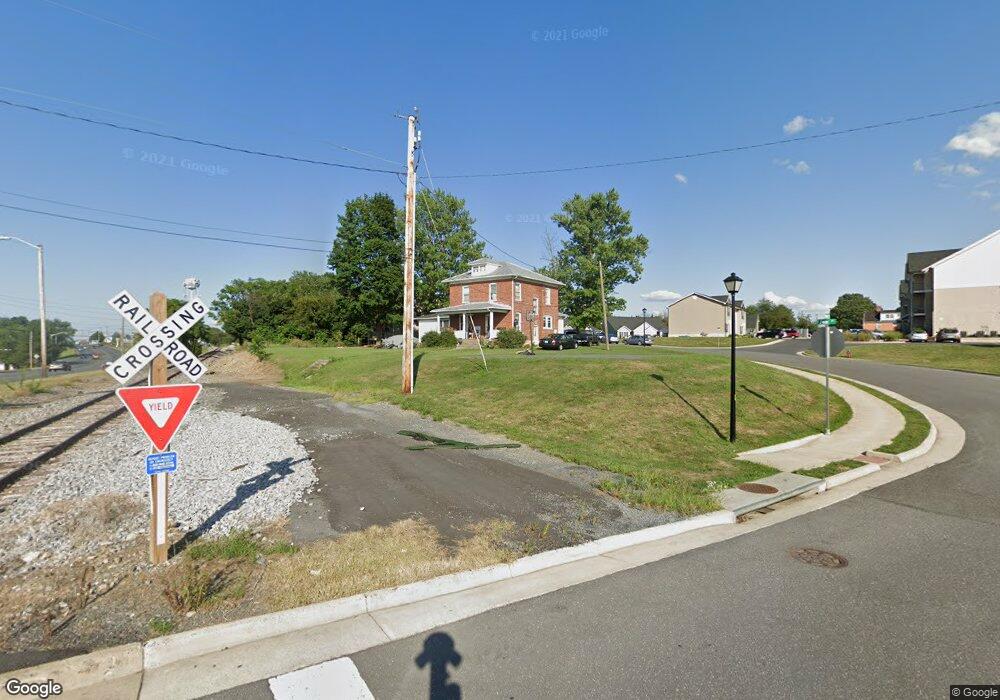 1745 Pear St, Harrisonburg, VA 22801 - photo 1