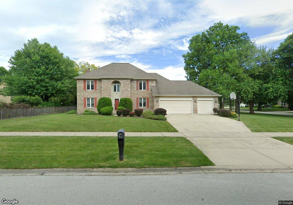 1672 Riparian Dr, Naperville, IL 60565 - photo 1