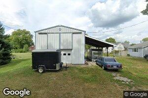 505 E 3rd St, Hedrick, IA 52563